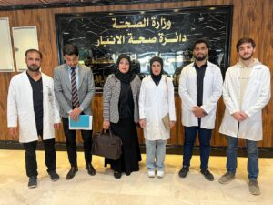 طلبة كلية الصيدلة في جامعة المعارف ينظمون زيارة دورية لمستشفى الرمادي التعليمي